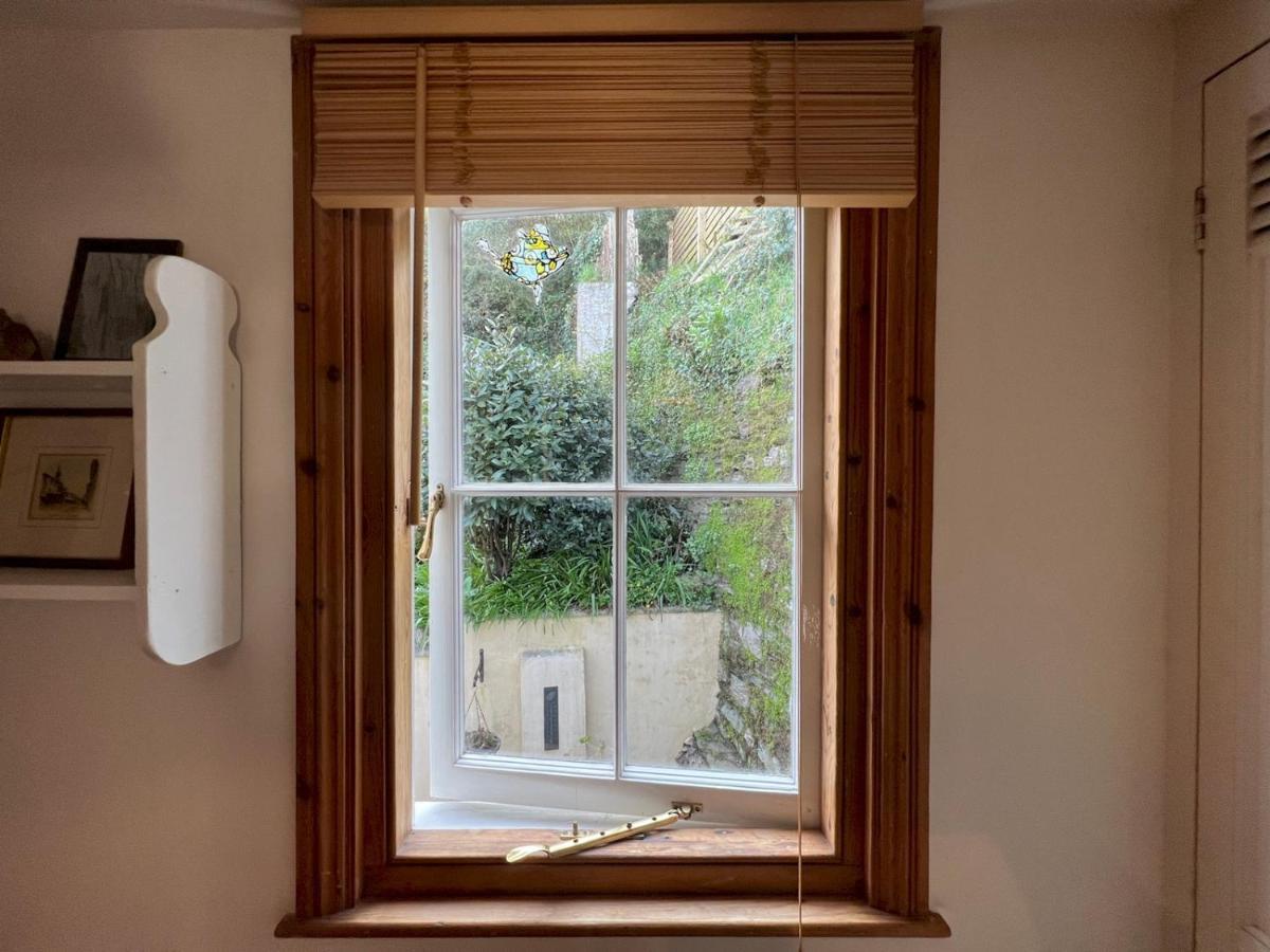 Pass The Keys 64 Church Street Characterful 2-Bed Cottage In The Heart Of Town Kingsbridge  Exterior photo